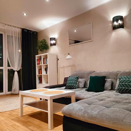 Apartament Przy Operze เบียวิสตอก ภายนอก รูปภาพ