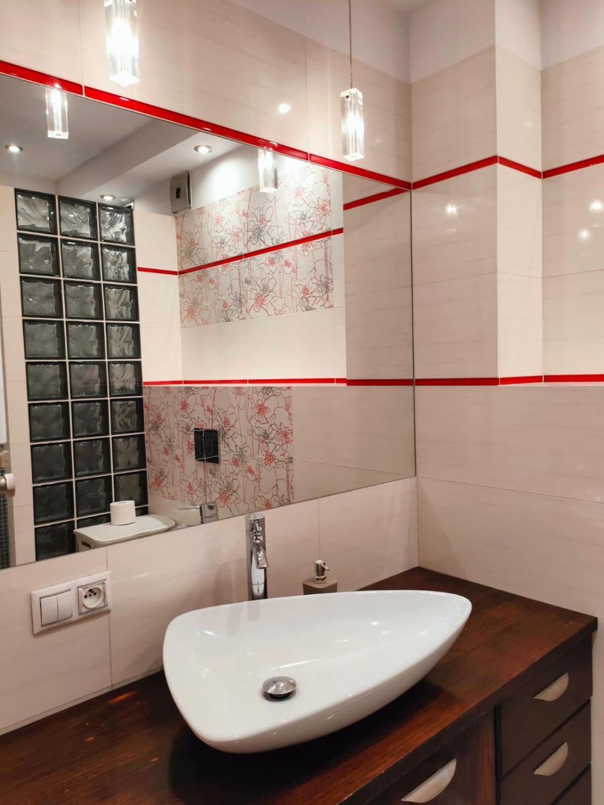 Apartament Przy Operze เบียวิสตอก ภายนอก รูปภาพ